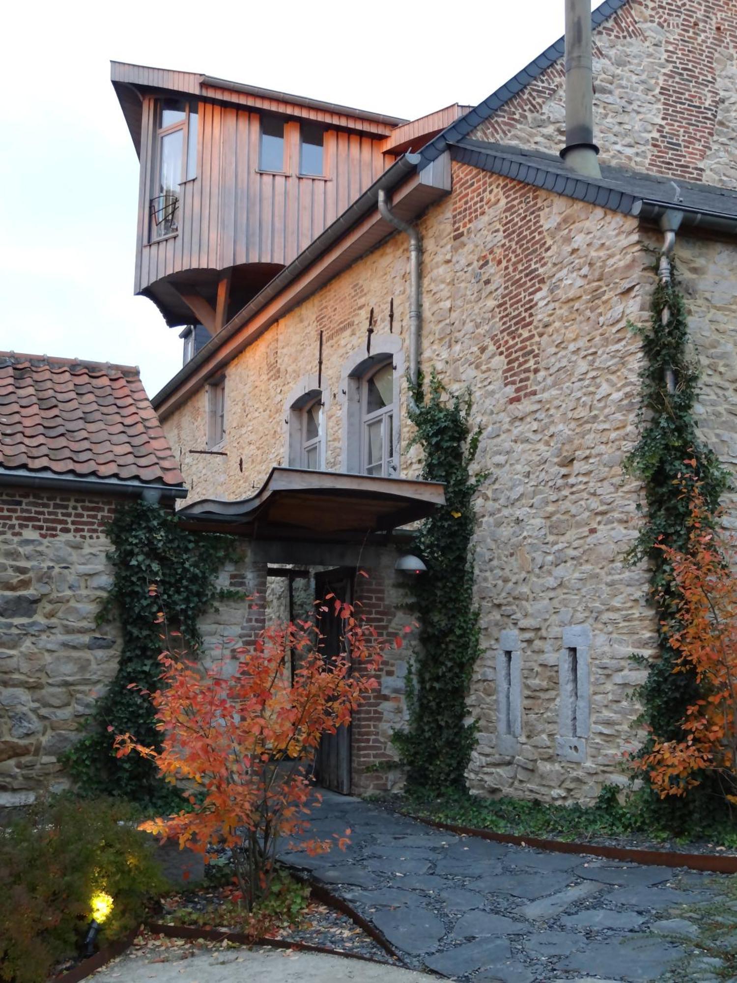 Ne5T Hotel & Spa ナミュール エクステリア 写真