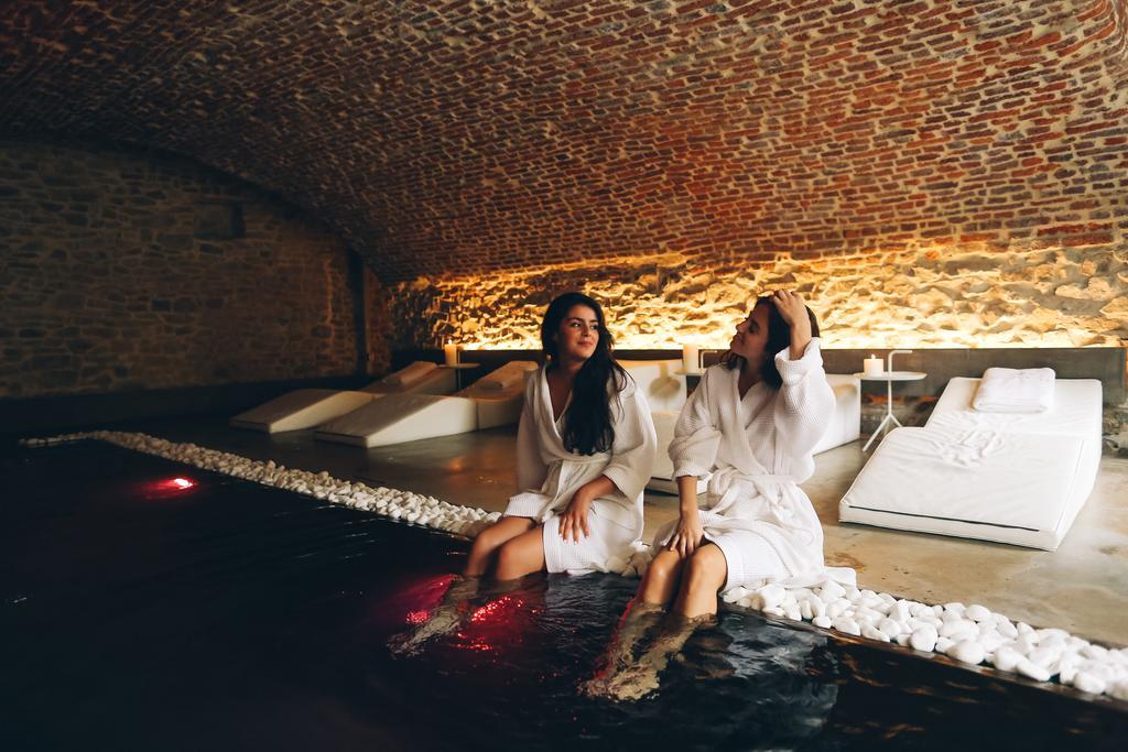 Ne5T Hotel & Spa ナミュール エクステリア 写真